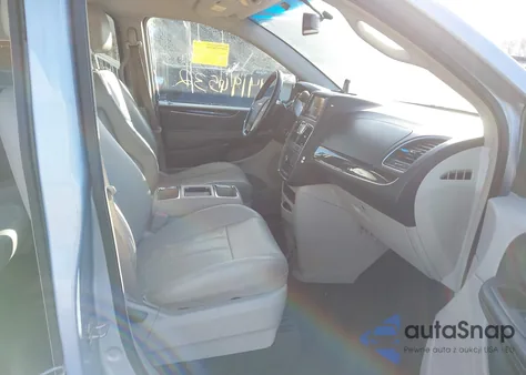 2013 Chrysler Town & Country Touring from USA, damaged, VIN 2C4RC1BG3DR691972